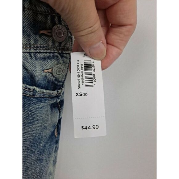 Old Navy Youth Overall,  NWT.   Light Blue Wash,  Size 5. - Picture 6 of 12